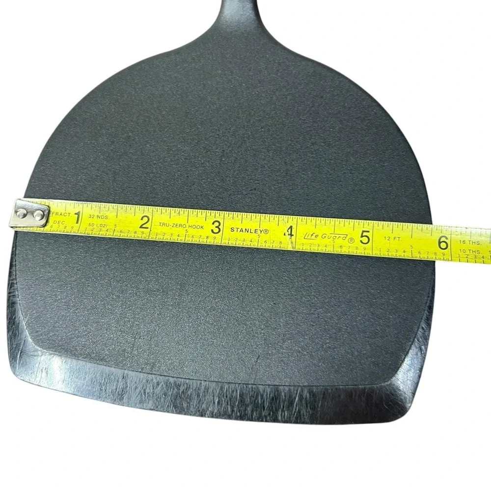 Rubbermaid Wide Flipper Spatula with Soft Grip Handle Red &‎ Black